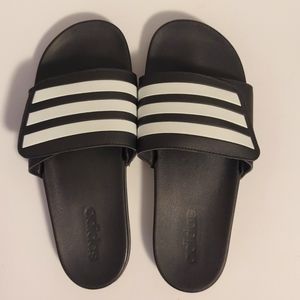 Adidas Comfort Slides Size 9